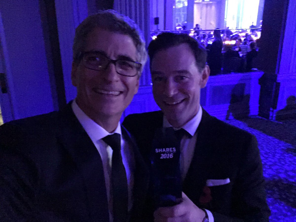 PaulAmourdedieu's tweet photo. .johnwtracy @SHARESmag #awards - #socialmedia champs! well done @TDDirect_UK team @theteuchterlass @DuncanUpNorth @LTrethewey @TimGambrill https://t.co/LeSzLs4Lho