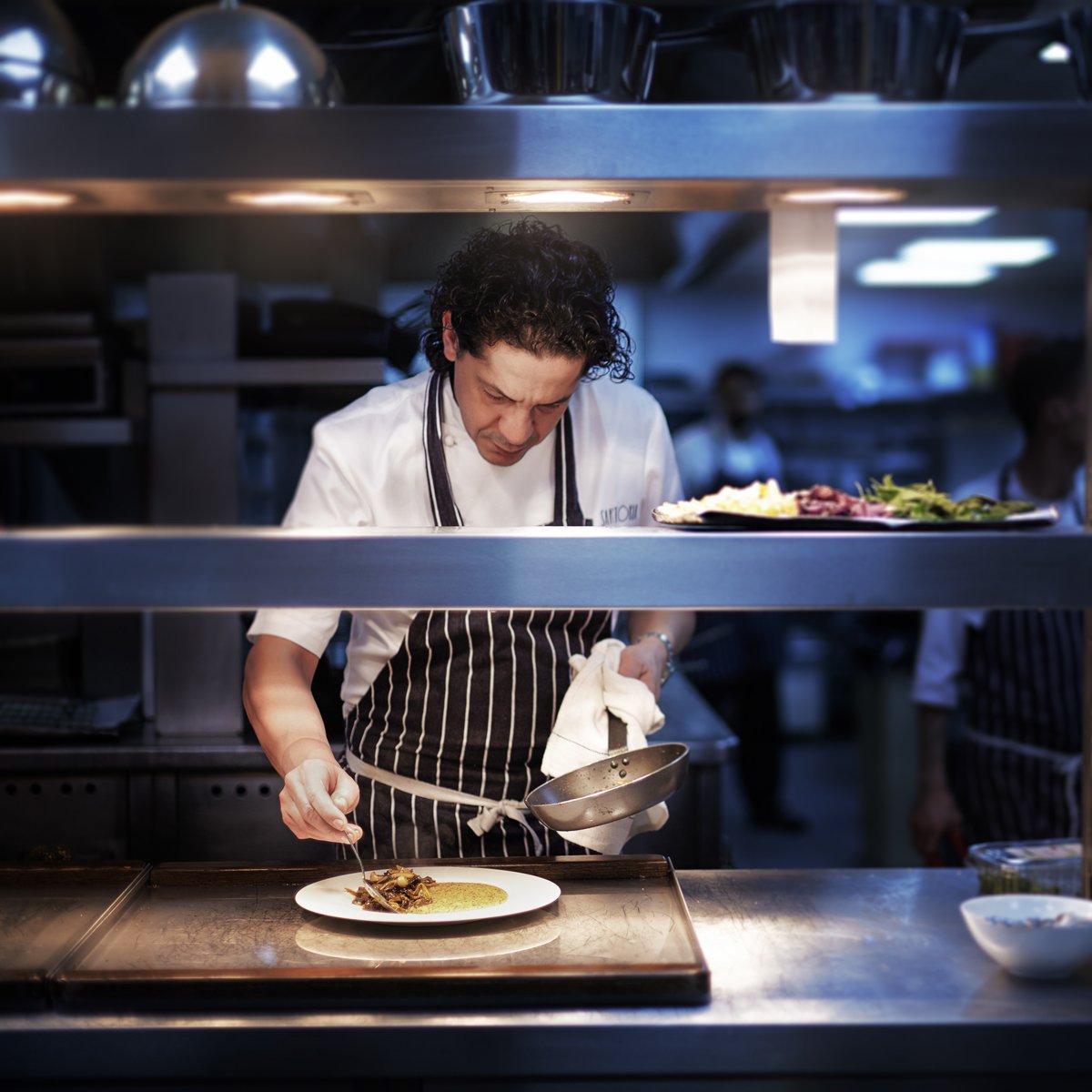 We spoke to the talented <a href="/francescocook/">Francesco Mazzei</a> aboout his #cooking inspiration and the joy of #Italian dining. bit.ly/2ddn0L4