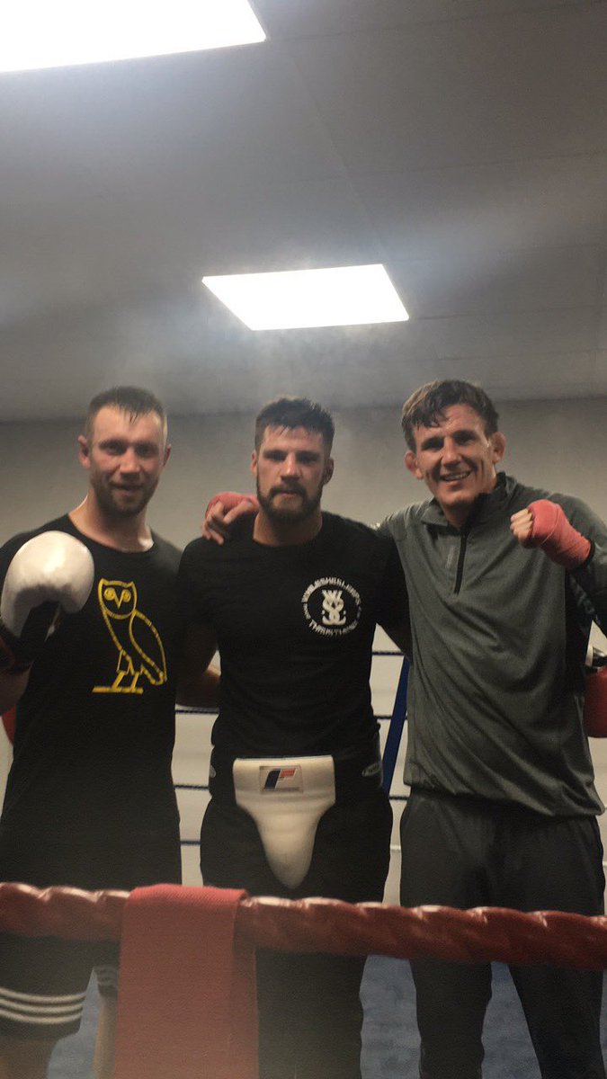 scottaskham1's tweet photo. Tough sparring rounds with the pro's Will & @JosGD1990 thanks to @sthickett20 for sorting it out and the coaching! https://t.co/zGbfH0bCzU
