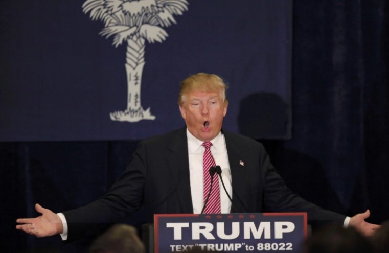 astroehlein's tweet image. Depressing update: Trump campaign staff have reposted his statement on banning Muslims from US wapo.st/2fG1Mq8