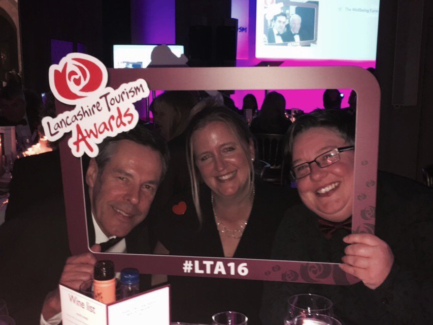 katymayflower's tweet photo. #LTA16 Fab eve - Nearly time for the Awards - go Burnley Canal Festival @Superslowway @CRTNorthWest @teamMPA https://t.co/GxkN2Ed9re