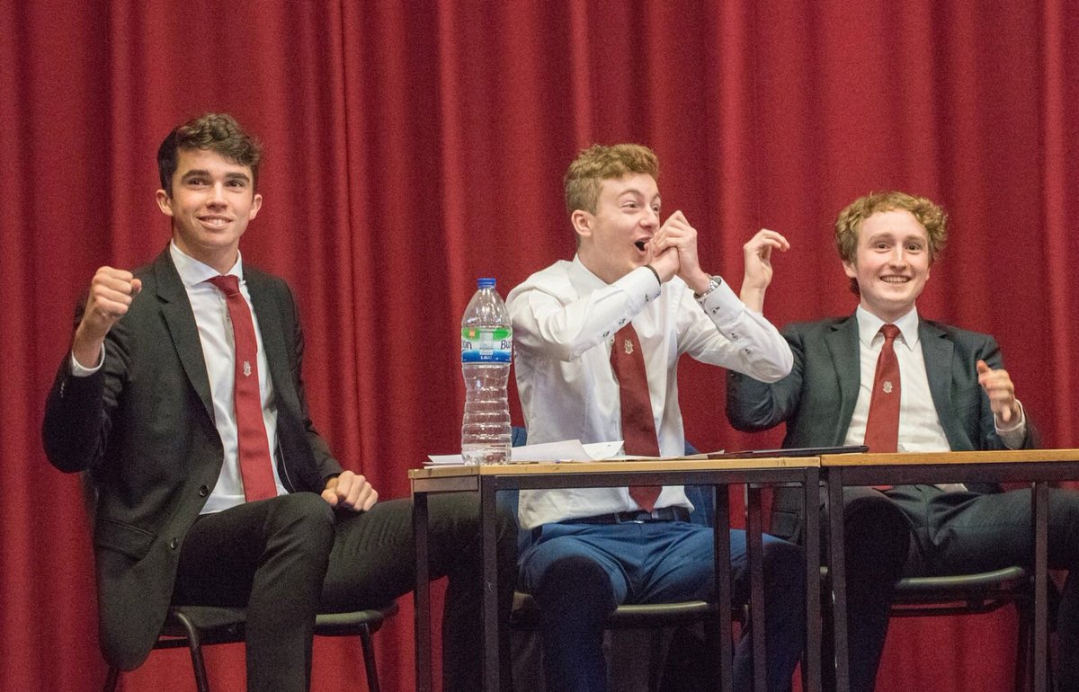millfieldtennis's tweet photo. Smart move from @nickbrookes12 to go from Evian to Buxton for the debating final. Paid dividends #sohydrated #peakperformance #morethan1L https://t.co/LRIwyw8vxM