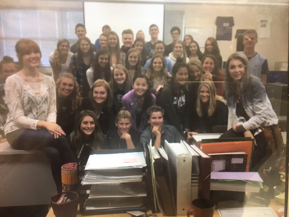 Deca1Mvhs's tweet photo. #day9 #decameeting @DECAInc @ColoradoDECA https://t.co/Jc3AwI8FYz