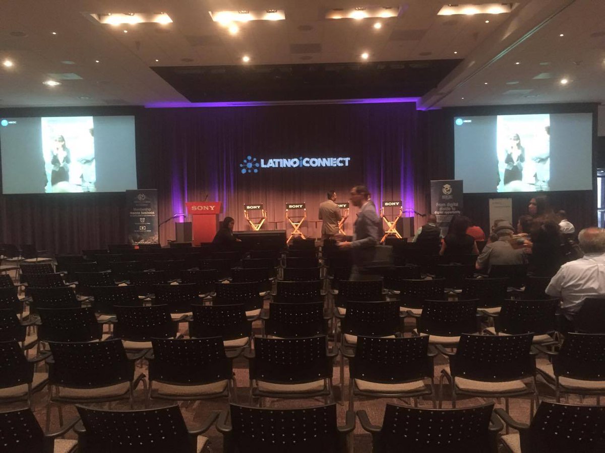 EmprendedorUSA's tweet image. Ya empieza @LatinoiConnect . Más de 500 emprendedores, dueños de negocios y directores de marketing.
 #LatinoiConnect #HISCEC #latinoic