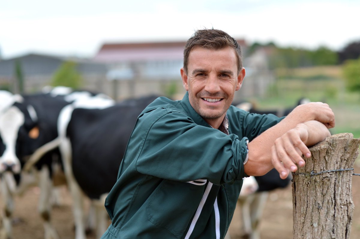 ReadyFundGo's tweet photo. If you missed @AussieFoodToYou campaign on  @2CC you can here it here https://t.co/Won0YZ4oap support #aus farmers https://t.co/3x3VT60mz3 https://t.co/2teUyChJoW