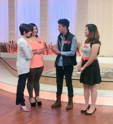sarcasmoTv's tweet photo. Al parecer tonny de @EnamorandonosTV ya tiene.. NOVIO actor!
Será? 
@_aDrIaN_cUe_ @carmenmoriginal 
#meenamorosi https://t.co/ptXdGrJdEE