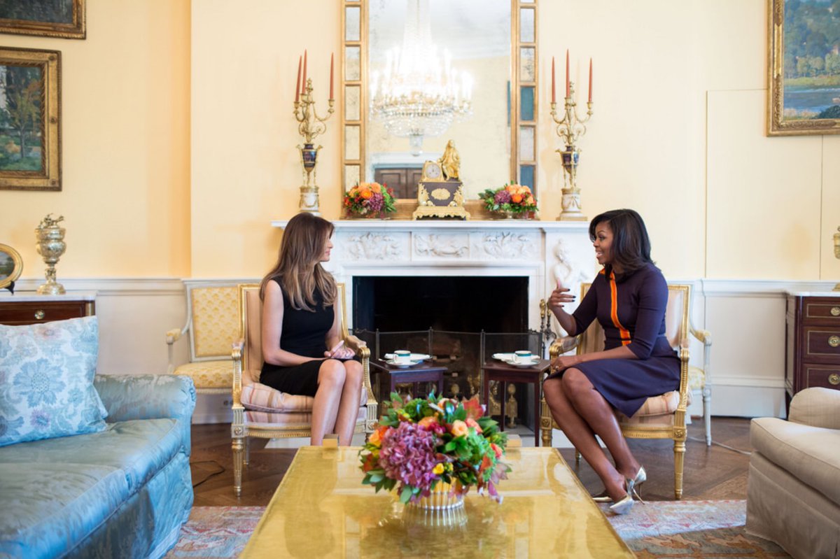 FIRST LADIES HAVE A CHAT AT THE WHITE HOUSE Cw7t6dLWQAApcqH