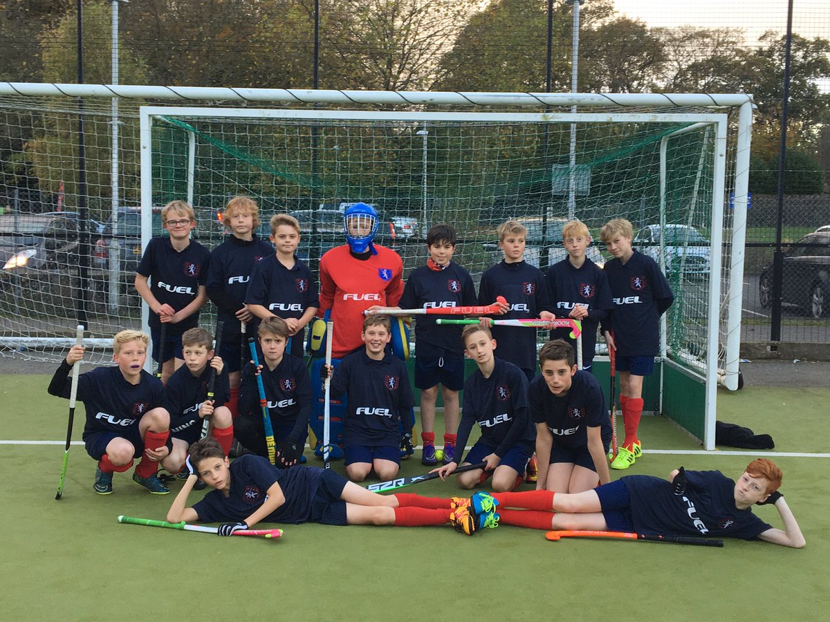 Steyning_Hockey's tweet image. Thank you @FuelHockey @hockeystickshop for sponsoring new shirts. U13 wearing them in first game &amp;amp; winning 2-0 against @BlatchMill @BlatchPe