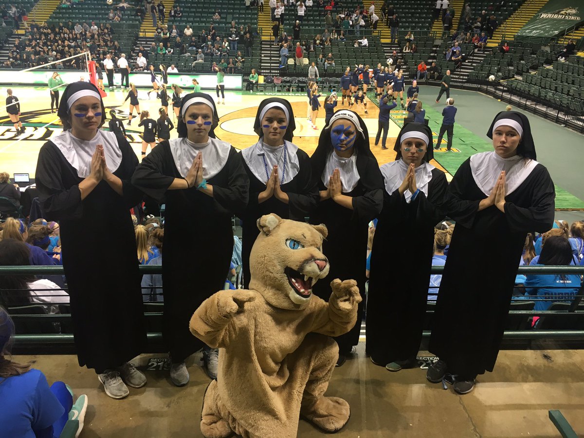 mndcougarcrew's tweet photo. Winning has just become HABIT for us!!!! #StateDontWait https://t.co/pFwJX4j5Rk