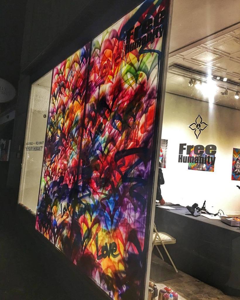 CreativeNShore's tweet photo. @freehumanity @montserratgalleries #publicart #takeover #beverlyma @houseofroulx #freehuma… https://t.co/0kJqYMVSbl https://t.co/mnCK3EDFC0