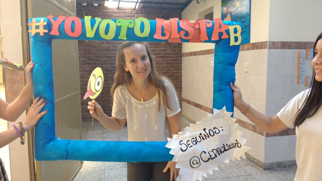 ceprolistab's tweet photo. Los profesores se copan y dicen #YoVotoListaB https://t.co/PxoxXWFVWJ