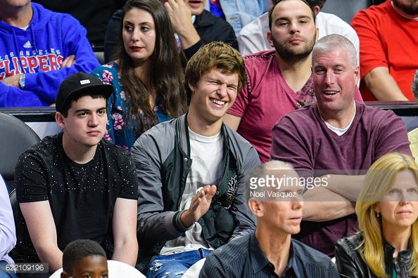 ElgortUpdate's tweet photo. Ansel at the Los Angeles Clippers game in LA last night! #2 (November 9, 2016) https://t.co/N14s2IBqLw
