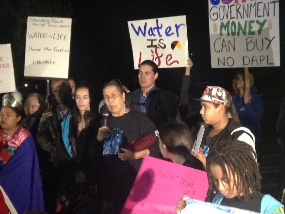 NDNnewz's tweet photo. #TulsaStandsWithStandingRock https://t.co/kQ6hc8G0SY