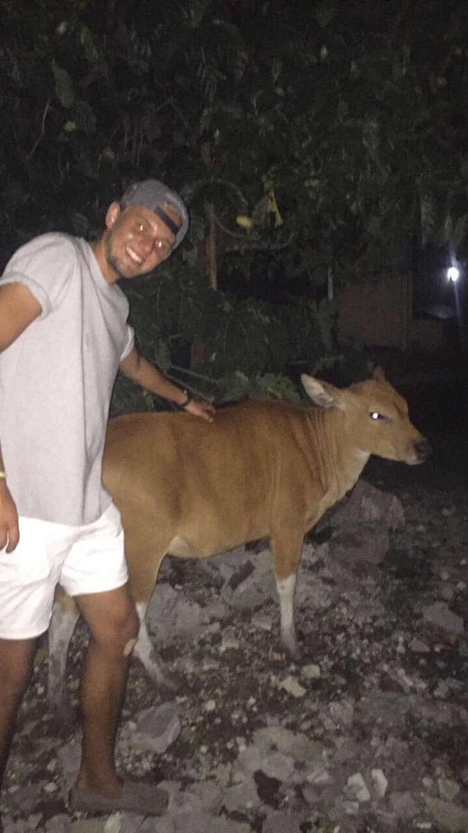 När man inte har något minne av gårdagen men hittar denna bilden... 😂