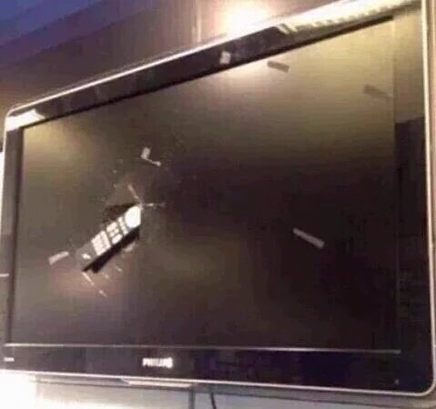 SoyChuchoTec's tweet photo. Las televisiones de todos los argentinos en estos momento https://t.co/Wi3A7jly7z