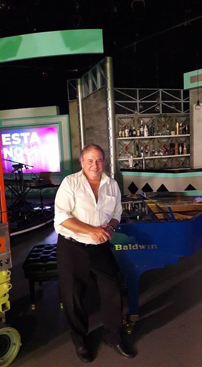 mariokirlis's tweet photo. En la tv de Miami! https://t.co/m5RpZ3TerN