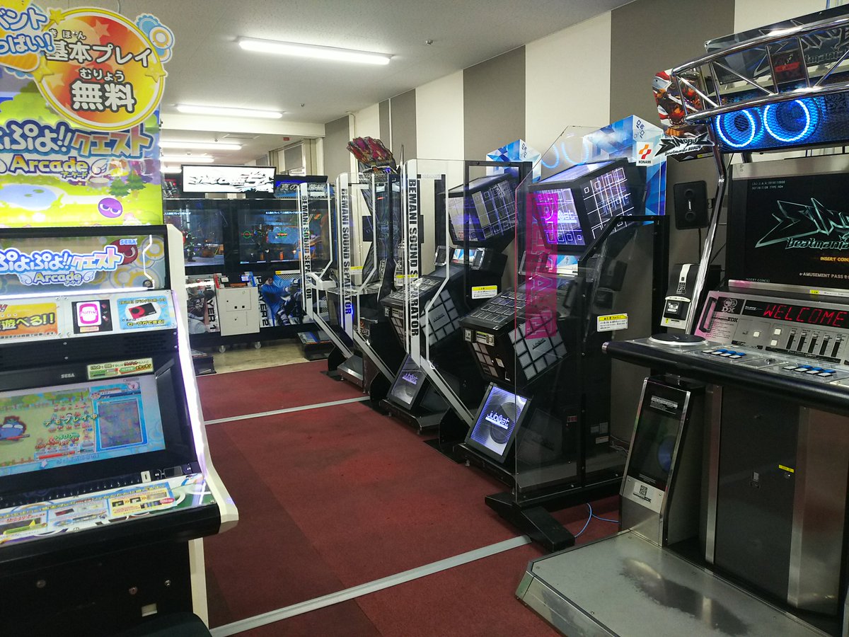 セブンズ 改装中でした埼玉スポーツセンターのゲームコーナー スクウェアワンサイスポ店 がオープンします Dx サンボルなどの音楽ゲームからダーツライブ2 メダルゲームなど小さな お子様から大人までみんなで楽しく遊べます ボウリング 天然温泉