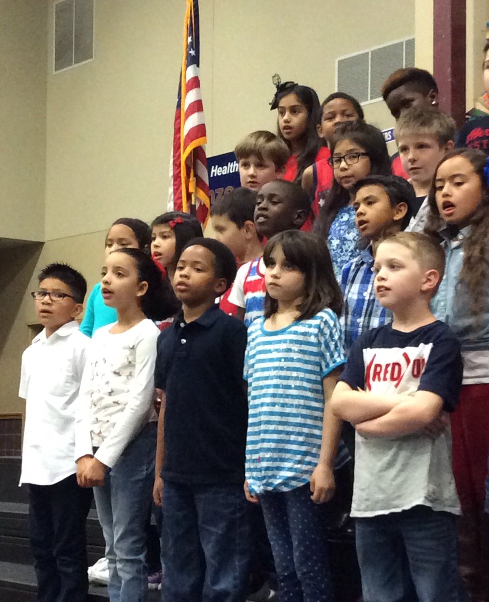 Bright3rd's tweet photo. 3rd grade was loud and proud as we honored our Veterans!!  @BrightElem https://t.co/gxXpldWiC1