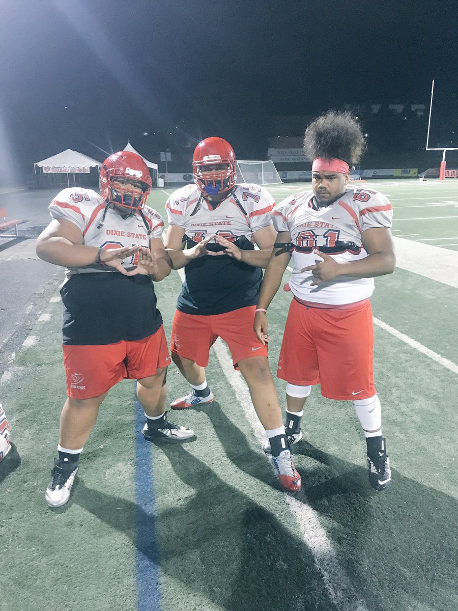 boii_vili's tweet photo. Redshirt Squad #ScoutO 🏈🙌 https://t.co/fUQIuQEG7W