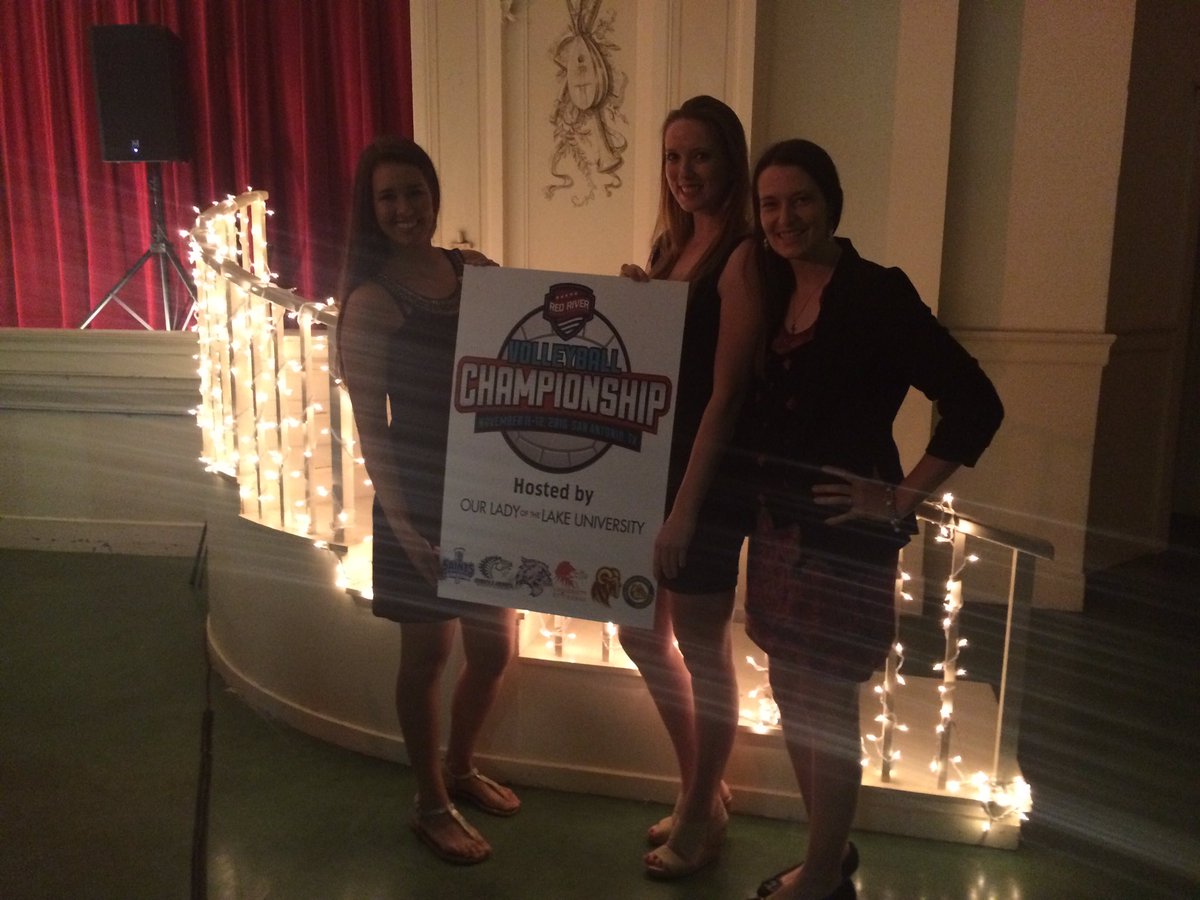 USWVolleyball's tweet photo. 2nd team all-conference! @ashley_preuss @HannahiMassey https://t.co/c7jTa6guIF