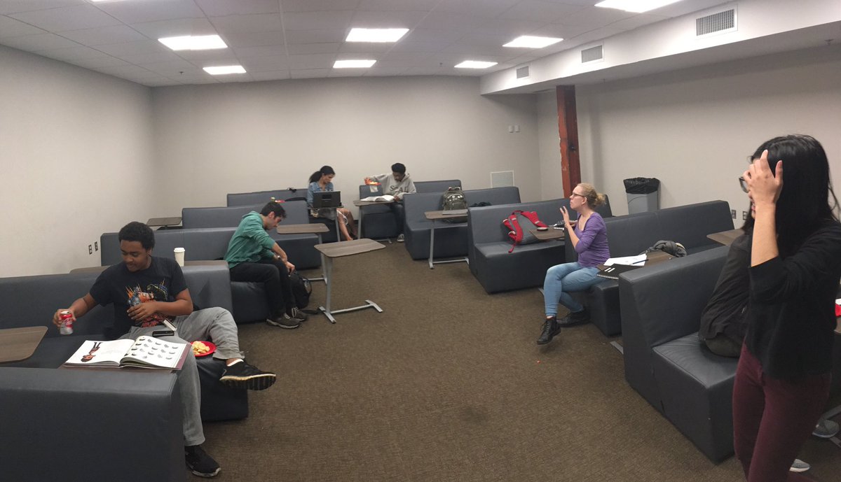 stopmotionatl's tweet photo. ParaNorman screening tonight was an absolute delight. See everyone next quarter! https://t.co/czDyb36wyk