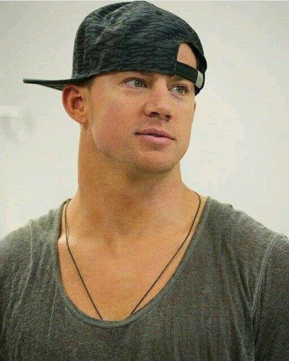 SimplyChanning's tweet photo. 😅 ❤️ #SimplyChanning https://t.co/gzy4X6NmBR