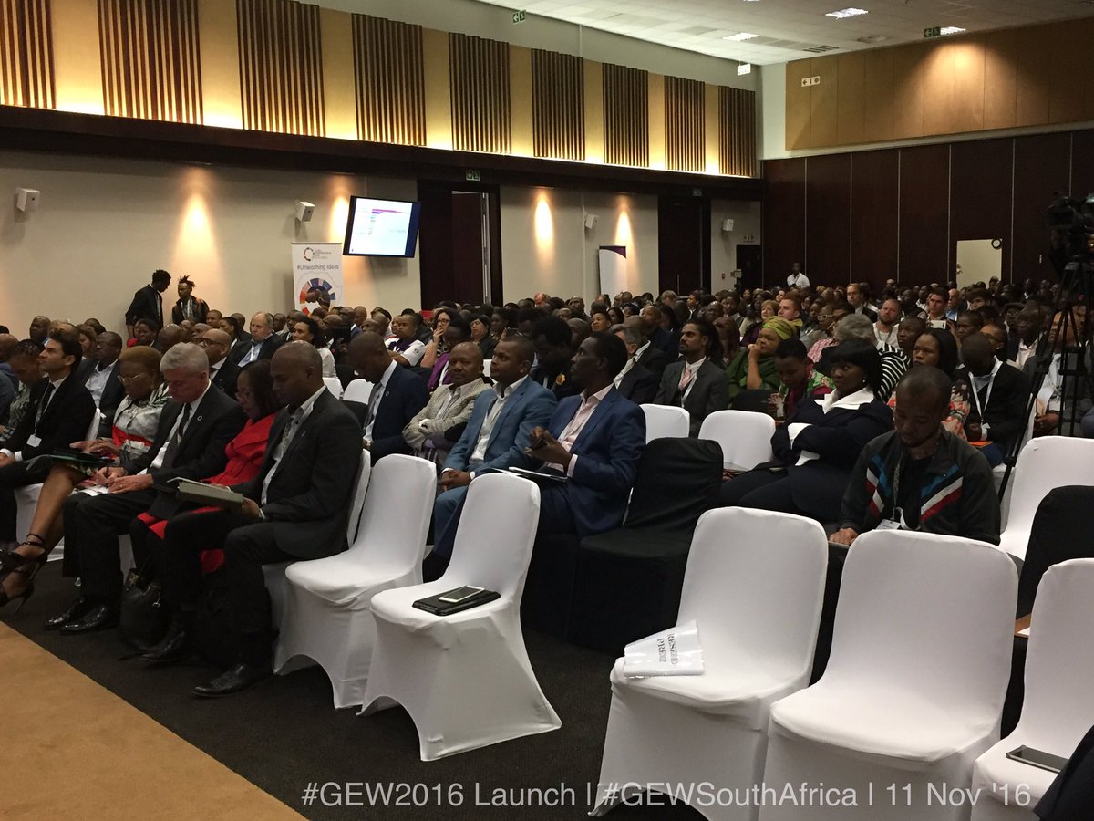 #PaliLehohla: we are heading for a tipping, due to growth in younger population #GEW2016 launch #GEWSouthAfrica cc <a href="/unleashingideas/">Global Entrepreneurship Network</a>