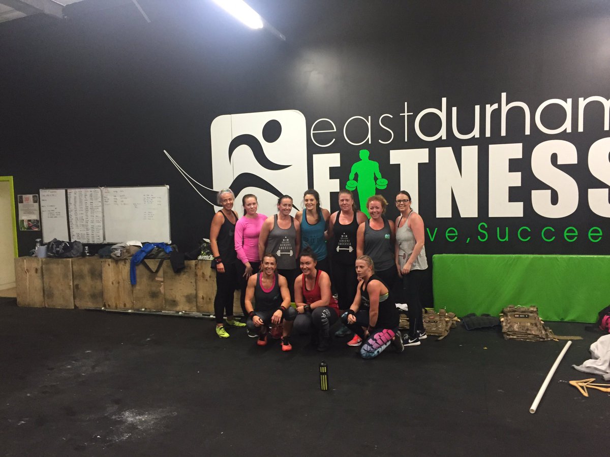 EastDurhamFit's tweet photo. Final morning at EDfit before moving to a bigger &amp; better HQ! #excitingtimes #remembrancedayWOD #handsohhipsfortime 😂🙄 https://t.co/q68hLDurcP