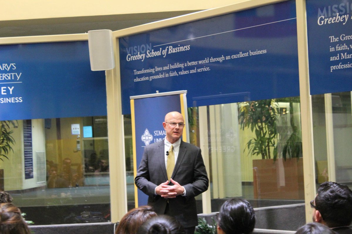 doctort2's tweet photo. @StMarysGSB @StMarysU #businessweek2016 thank you John Hornsby for your talk #vocation not #occupation #howtoserve #ideasworthfollowing https://t.co/5vn71gnzIO