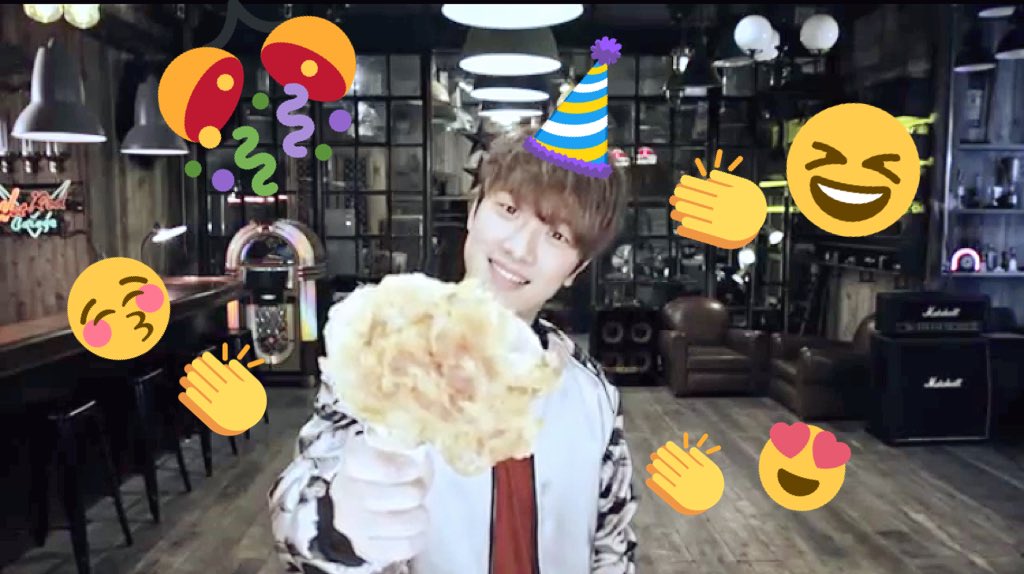 ft_priskull32's tweet photo. #HappyMinHwanDay
#HAPPYMINARIDAY 
#최민환생일축하해 

ドラムを叩いてるかっこいい姿と
愛嬌のある可愛い姿のギャップが最高ミンファン♡♡
せんいるちゅっかへ〜〜😍🎉 https://t.co/OOckhEBQ26