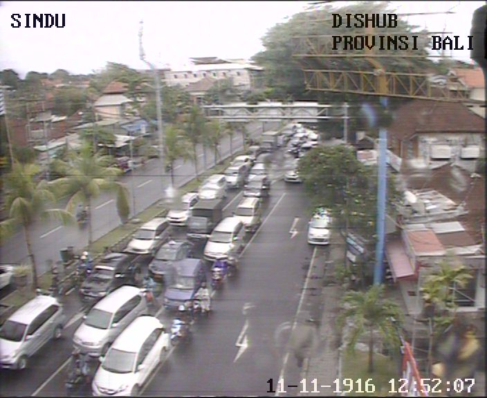 atcsbali's tweet photo. JUMAT, 11-11-2016, ( 13:00 ) Kondisi arus lalin simpang SINDU SANUR terpantau LANCAR. https://t.co/wSItKOvANu