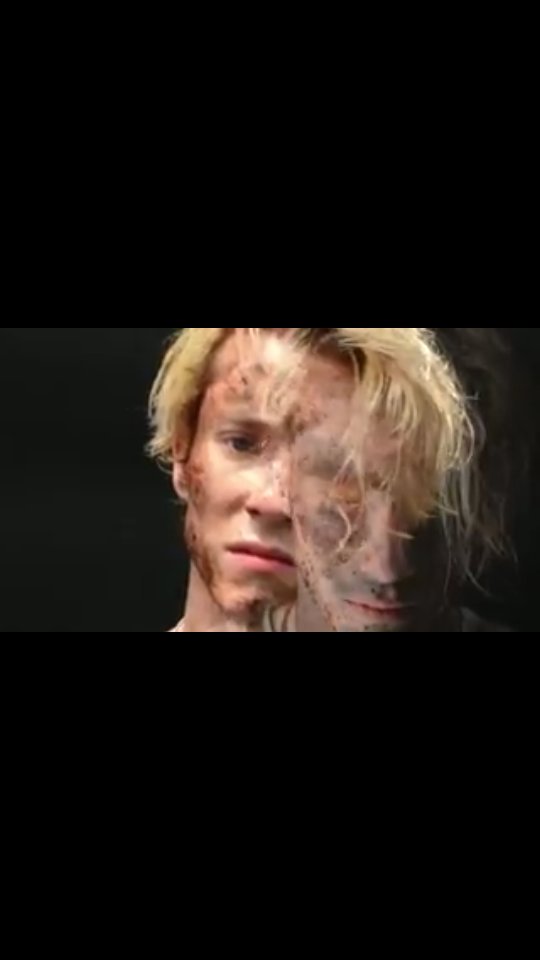 Jocelynealonso2's tweet image. #REVOLUTION AVAILABLE 11/11 😭👏 a unas cuantas horas !! #EstoEsOrgulloCoder #revolution 😍👌💙 @CD9 😭🙈