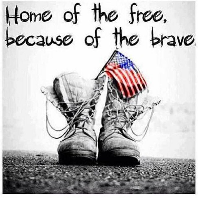 fibrofirefly's tweet photo. Happy Veterans Day. In deep debt to the soldiers who gave some, and all for our freedom. #FreedomIsntFree https://t.co/gCrpW9SLgZ