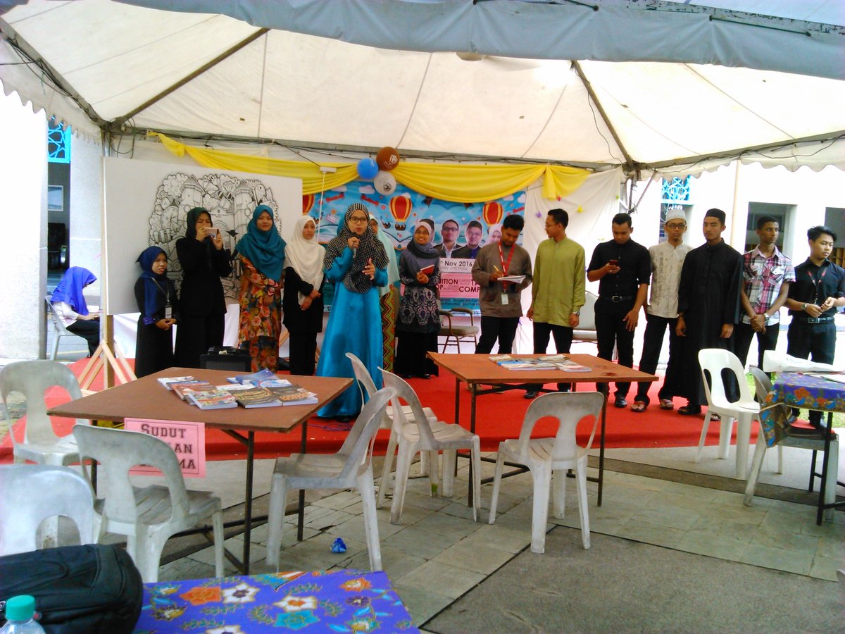icongrats19's tweet photo. [LIVE UPDATE] SRC MOMENTO AT #CVBM16 BUSINESS COMPOUND
#convestiium
#inspiringexcellence
#imtiazdigital 
#conv036 https://t.co/AZ8nA3ZNCK