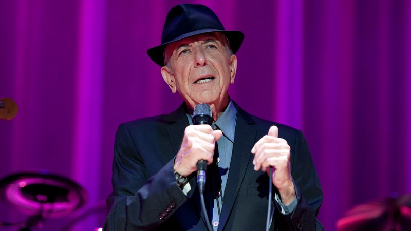 rte's tweet image. "Leonard, no other artist's poetry and music felt or sounded quite like yours. We'll miss you." Tributes pour in: ow.ly/2BiZ3064mit