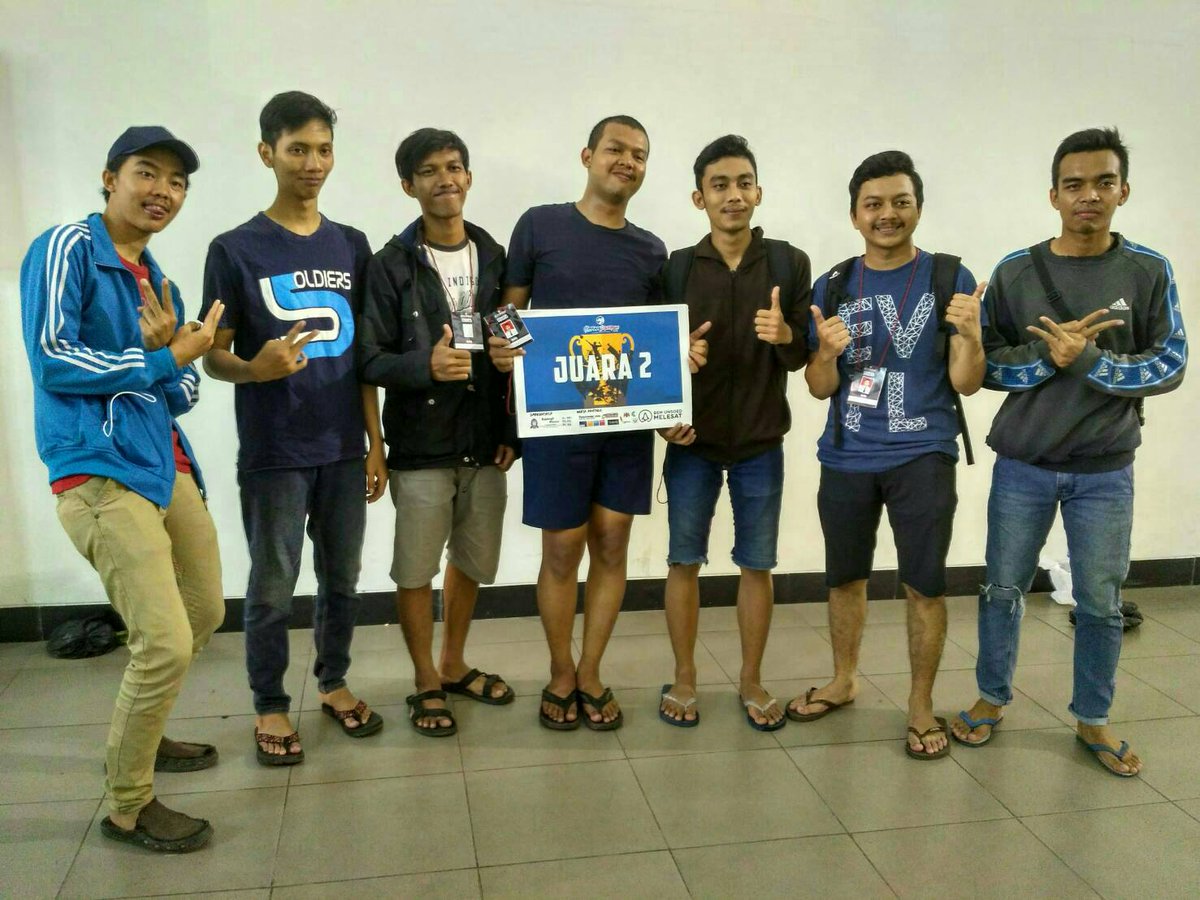 Selamat untuk tim Tenis Meja FEB yang berhasil merebut juara 2 di Olimpiade Soedirman 2016!!!!

Terimakasih Perjuangannya para Atlet!!! 👏