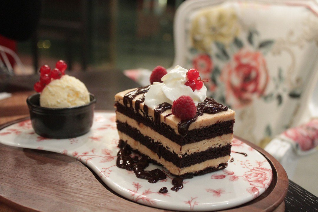 Thechocogate's tweet photo. Have a sweet #Sunday everyone 💞 https://t.co/ZR9tNkx7XB