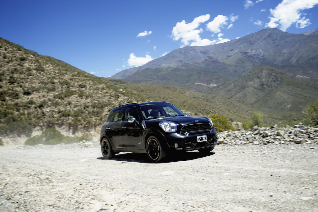 Forsdicks_Mini's tweet photo. Move #mountains with the MINI #Countryman.  https://t.co/IjoYb1eWOO