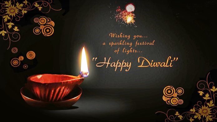 I extend my warm greetings to all on this auspicious #Diwali  festival of lights, Prosperity&amp; #happiness illuminate ur life and your home .