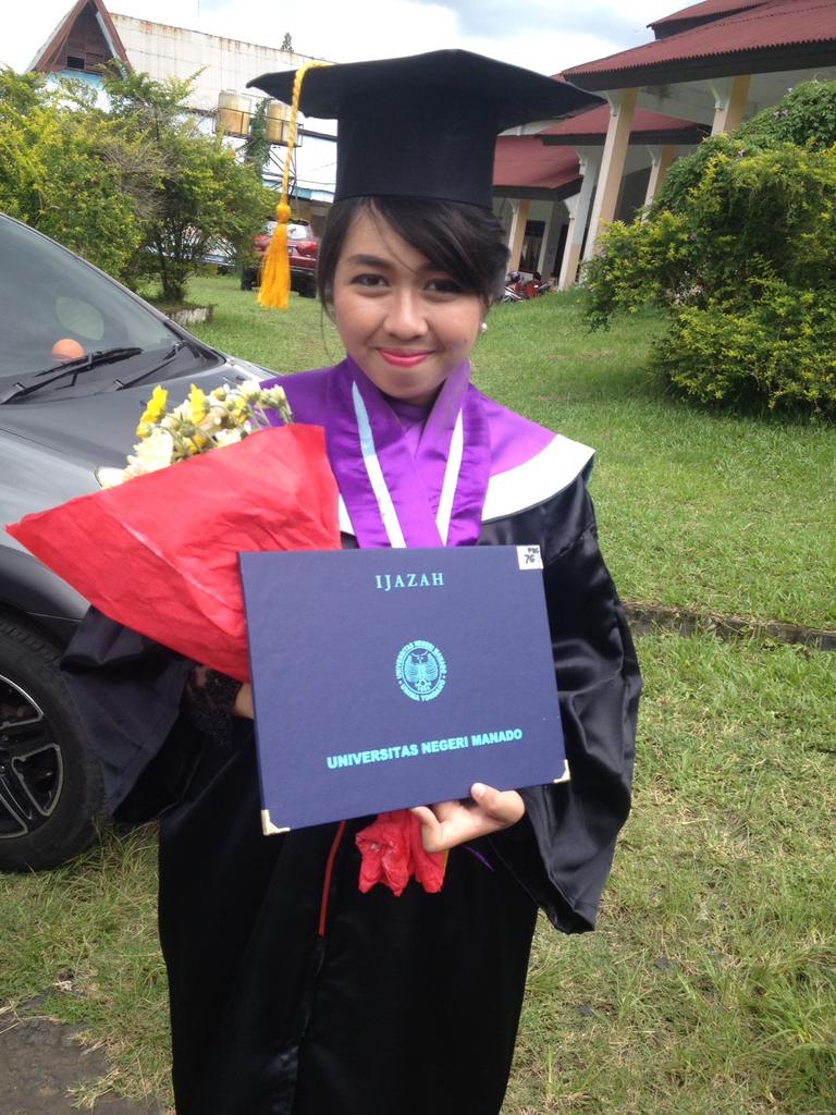 It was late to post but its matter! Hi dear self, you did it and that smile marked the future that waiting for you.