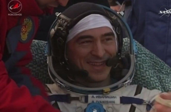 astro_andre's tweet photo. Expedition49 safely back from the International Space Station. Including my exp30 crewmate Anatoly Ivanishin. #Exp49 #ISS @roscosmos https://t.co/Iup7nqMVE8