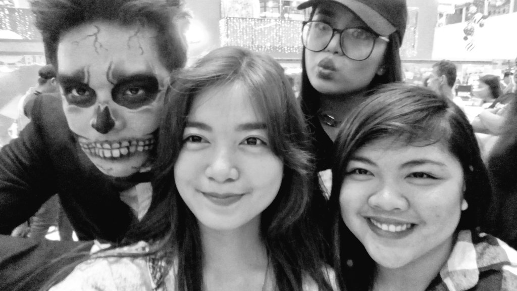 Miang120898's tweet photo. @BeaValeraMNL @KioPriest happy Halloween! 👻💀👽 https://t.co/FQKhxj7iYJ