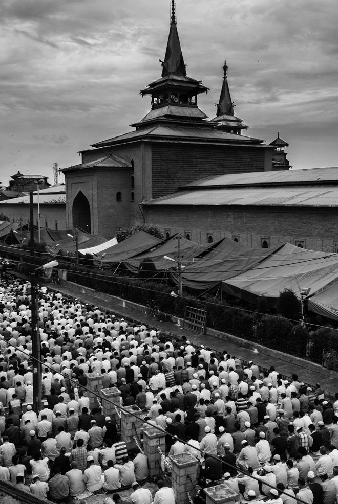 #Kashmir: i martiri si celebrano anche con i videogiochi buff.ly/2f5jz5M <a href="/cam_pasquarelli/">Camillo Pasquarelli</a>