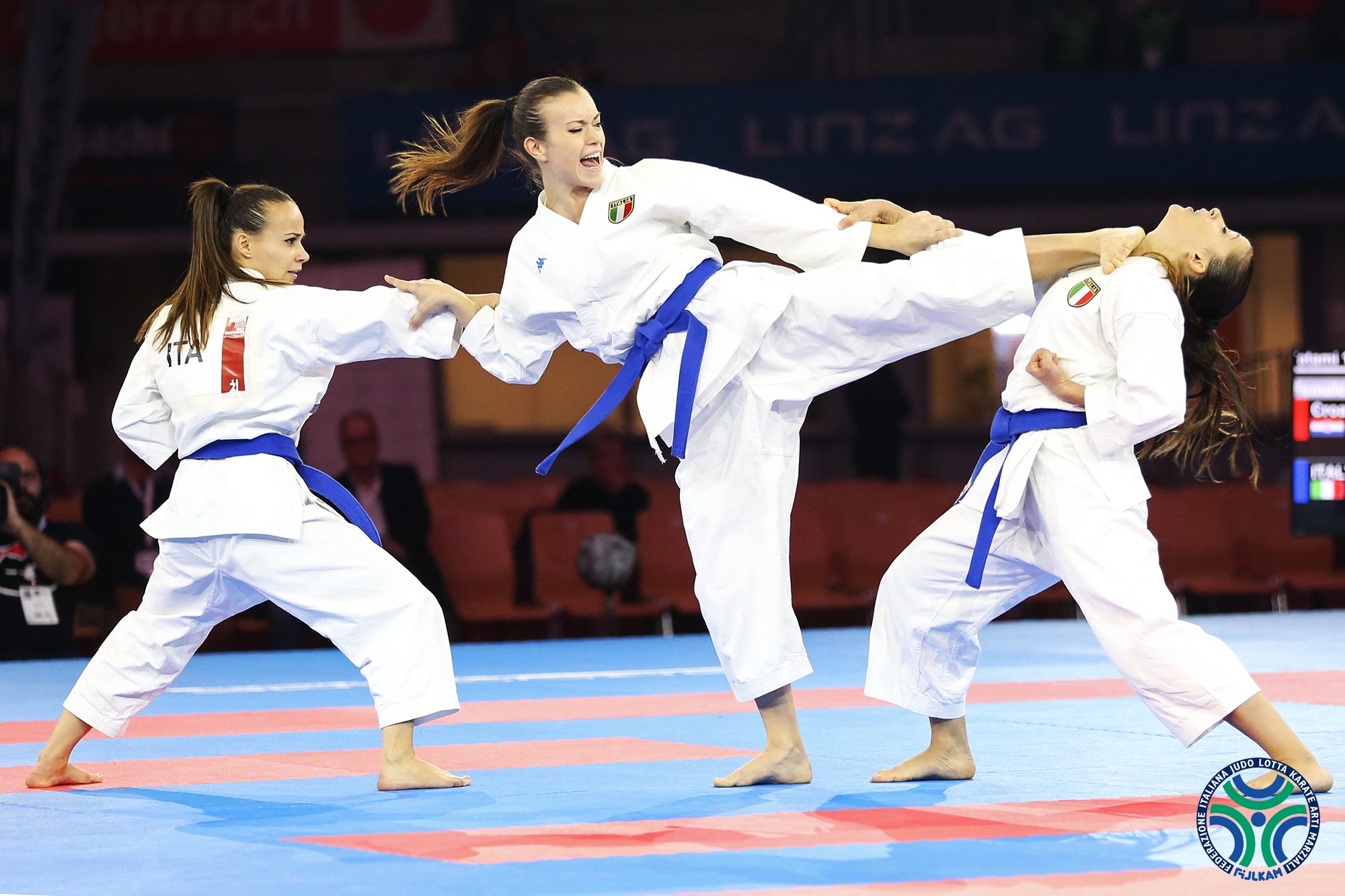 Каратэ WKF девочки