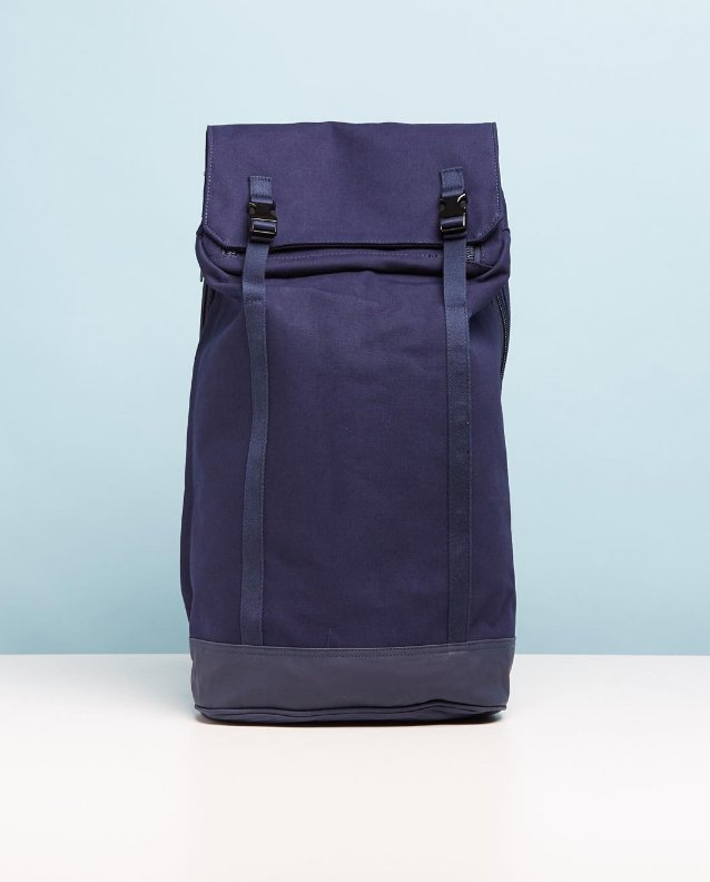 TNSS_UK's tweet photo. The @c6life Slim Backpack is the perfect travel bag, with multiple compartments and enough space for your tablet or laptop. 👌 #c6life https://t.co/fQZISvfZ3y