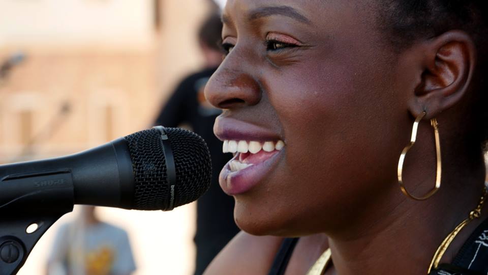 Personifying PASSION for music is what #JamJOZI's all about! Thanks <a href="/LillyMillion/">lilly million</a> for amplifying it <a href="/MONTECASINOZA/">MONTECASINO</a>