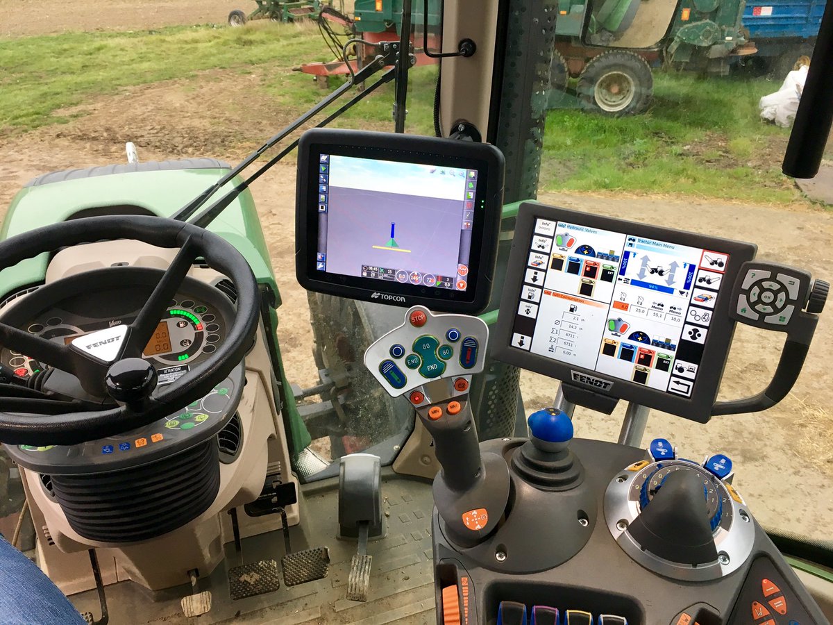 ChrisLimb's tweet photo. What a great little tractor!Latest @LHAgro install, @topconag #X30 #Autosteer and #fixedbaseRTK for @AGCOcorp #Fendt516 https://t.co/MrlvUiJWSt