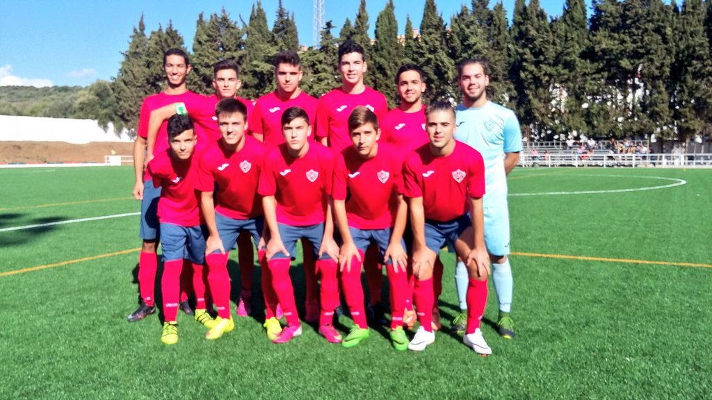 CD__GUADIARO's tweet photo. Ayer tuvimos una gran jornada de Fútbol 11 en La Unión del @CD__GUADIARO @bezares24 con todos nuestros equipos en liza. #adn100%cdguadiaro https://t.co/8EiCIm2hkE