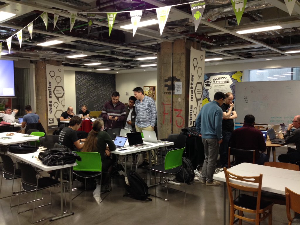 Enrico__Meloni's tweet image. #droidconUK #droidconhack teams are ready for the final judgement!