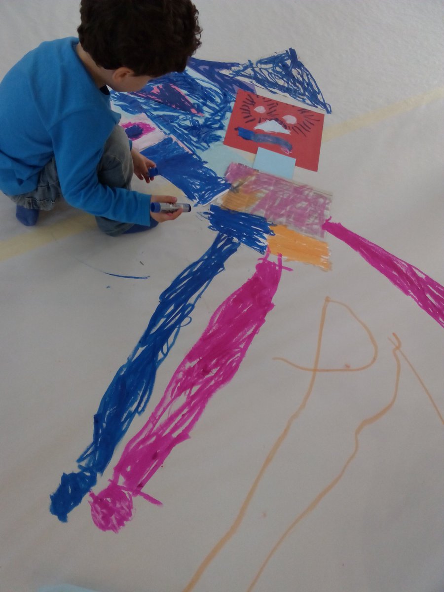 CasalPou's tweet photo. Artistasses!!!@BigDrawBCN @thinkbig_bcn  #BigDrawBCN https://t.co/ZyACWzxqji